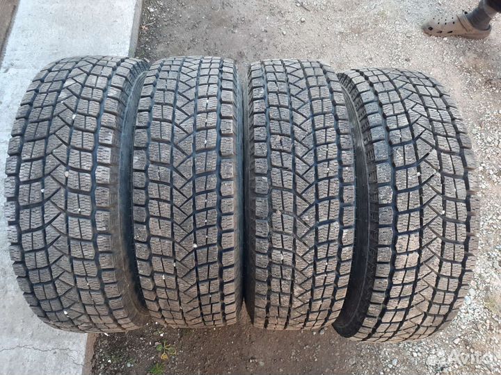 Maxxis SS-01 Presa SUV 225/70 R16