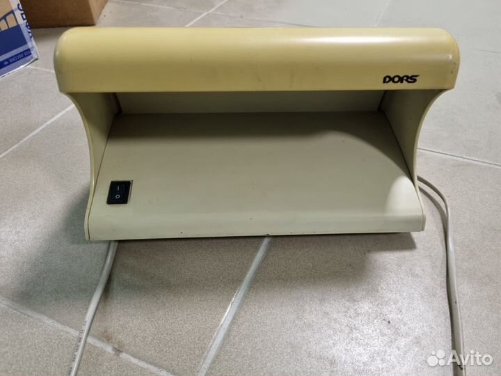 Детектор банкнот и счетчик купюр