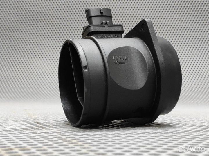 Датчик массового расхода воздуха Land Rover