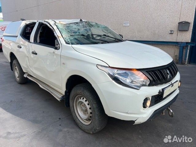 В разборе Mitsubishi L200 5