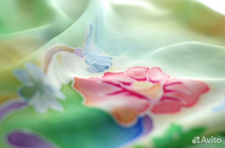 Платок шейный шелковый