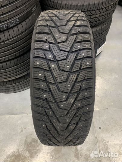 Hankook Winter i'Pike X W429A 225/55 R19 103T