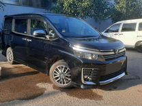 Toyota Voxy 2.0 CVT, 2017, 155 000 км