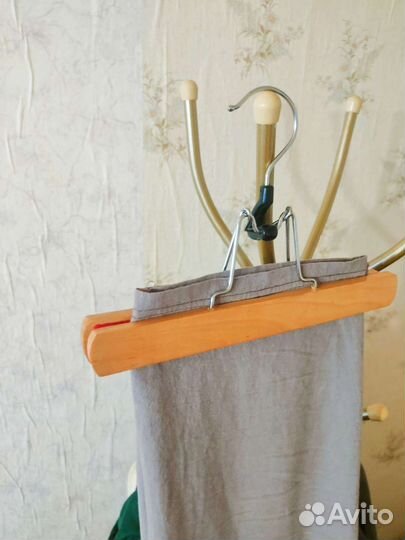 Вешалка