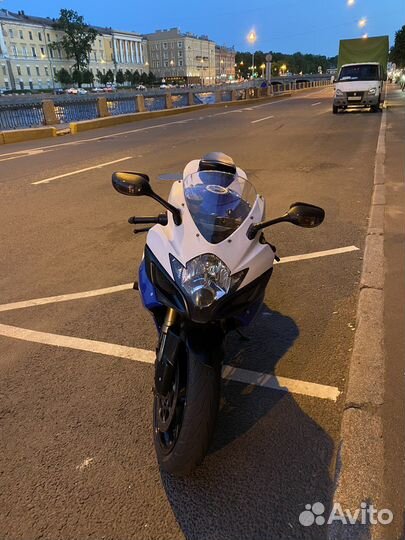 Suzuki Gsx-R 600 k7