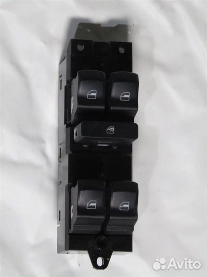 Блок управления стеклоподъемниками Haval F7 X 2.0
