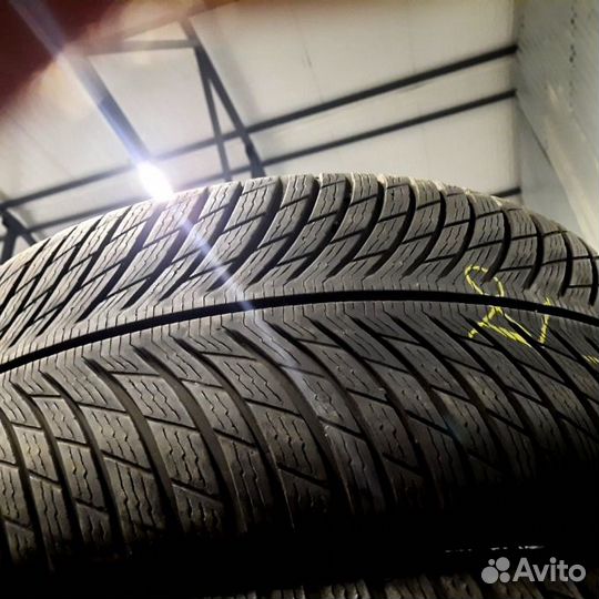 Michelin Alpin 5 255/45 R18