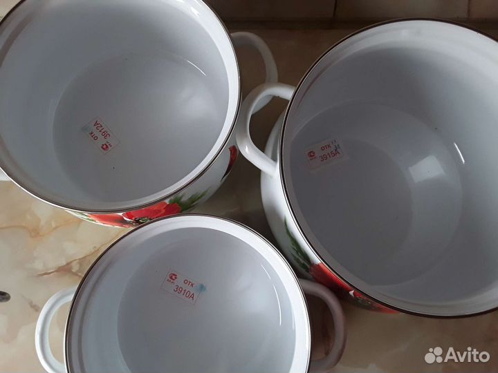Набор столовой посуды новый