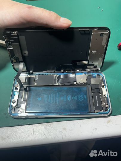 Замена аккмулятора iPhone