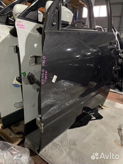 Дверь передняя левая Suzuki Grand Vitara витара