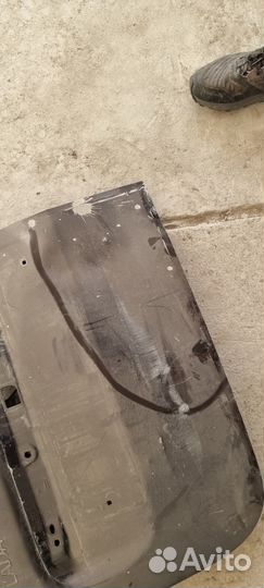 Крышка багажника LADA Largus