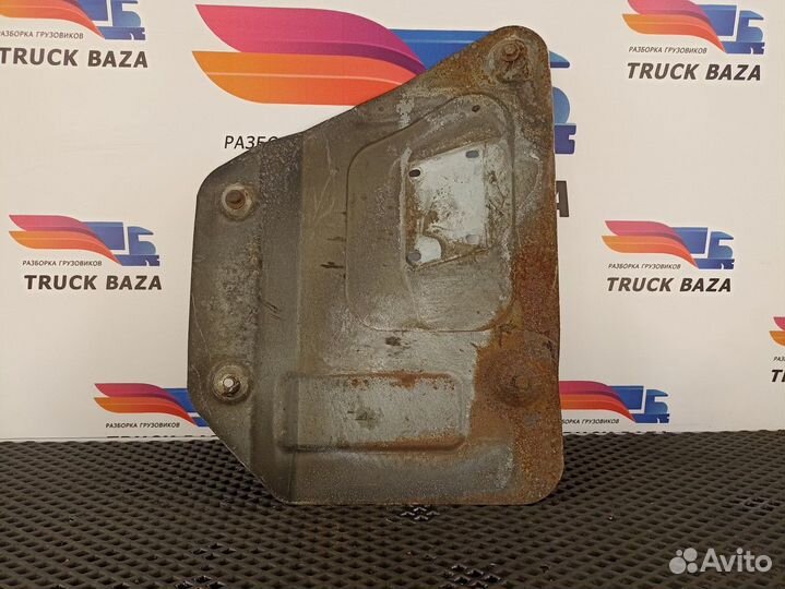 81192200901 Экран тепловой