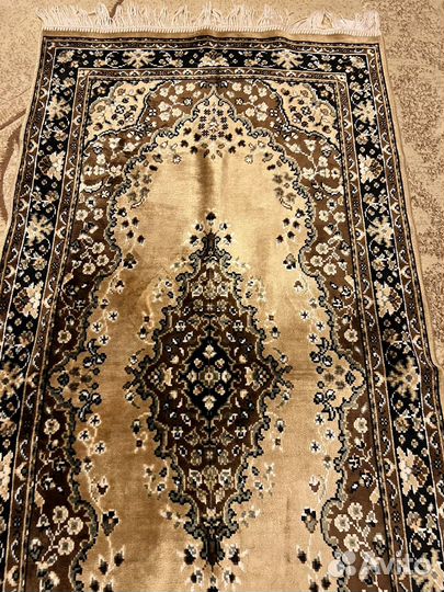 Покрывала и скатерти