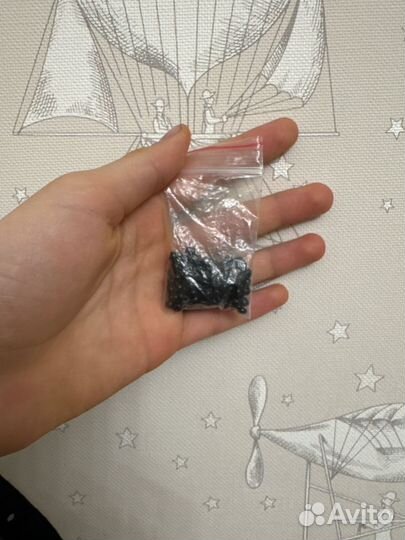 Черный крупный бисер