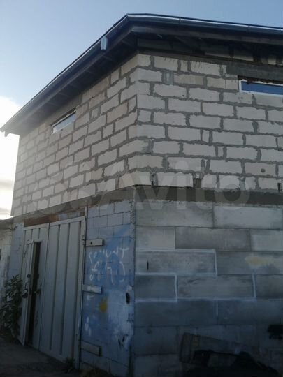 Гараж, > 30 м²
