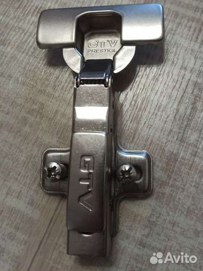 Петля мебельная с доводчиком GTV