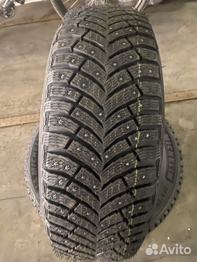 Michelin X-Ice North 4 SUV 235/60 R18 и 255/55 R18