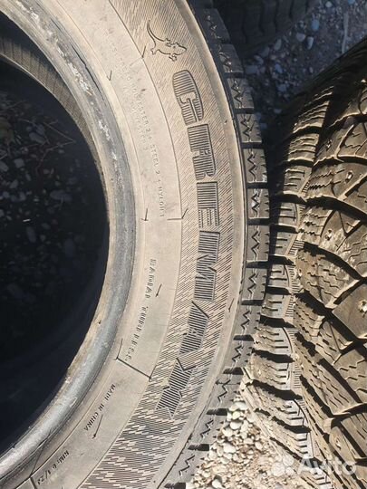 Gremax Ice Grips 215/60 R16