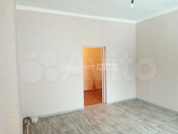 3-к. квартира, 81 м², 2/2 эт.