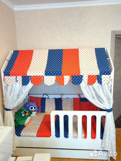 Детская кроватка домик бу