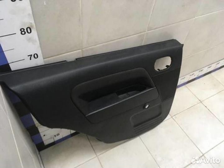 Обшивка двери задней левой Fusion 2002-2012