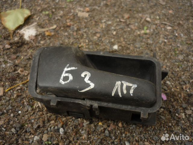 Ручка внутренняя передняя левая passat b3