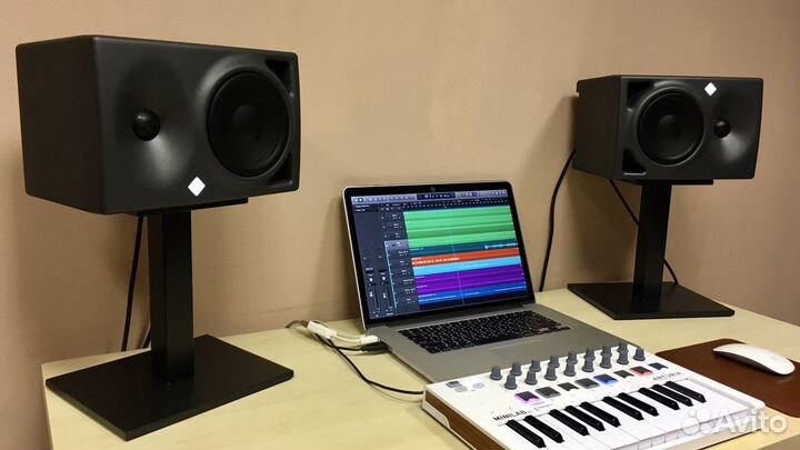 Стойки для студийных мониторов SC-T25