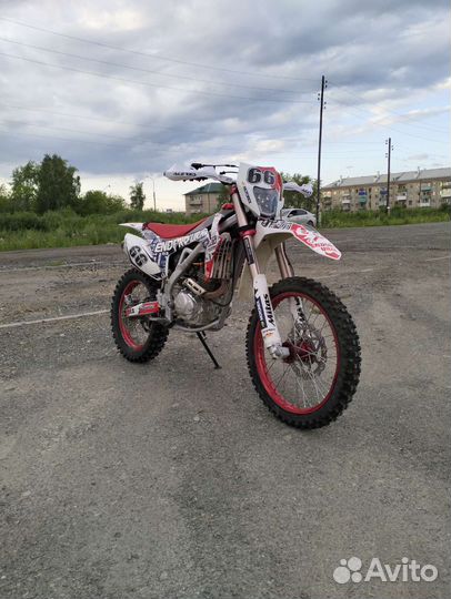 Motoland XL250B