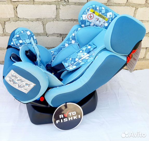 Автокресло новое 0 - 25 кг Zlatek siger