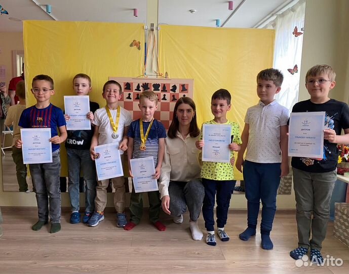 Занятия по шахматам - в группе и индивидуально