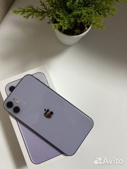 iPhone 11, 64 ГБ
