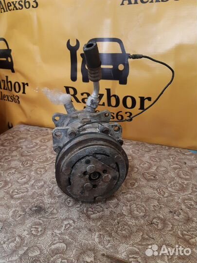 Компрессор кондиционера Suzuki Vitara 1.6 L 1997