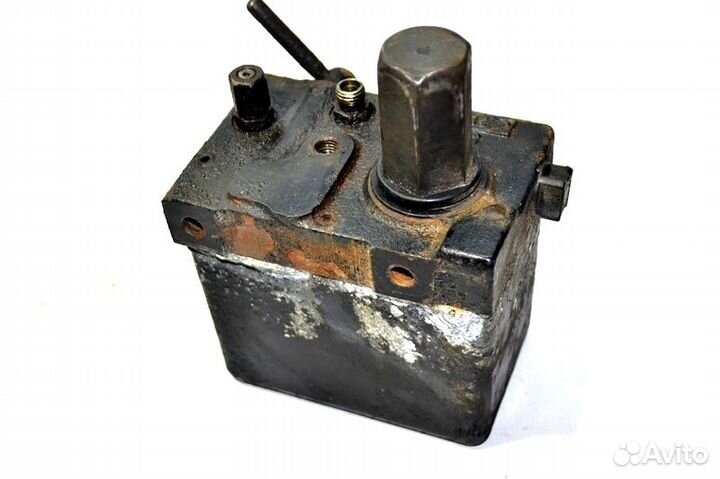 Насос подъема кабины MAN TGA 18.480 (01.00)