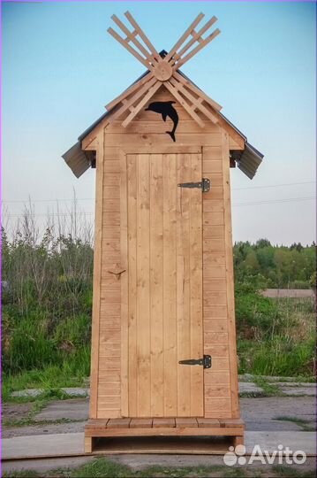 Дачный туалет деревянный