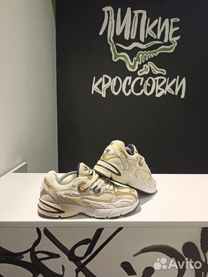 Кроссовки wmns Astir Navy Green