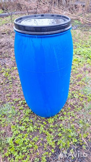 Бочки и ведра пластиковые с краном - пищевые