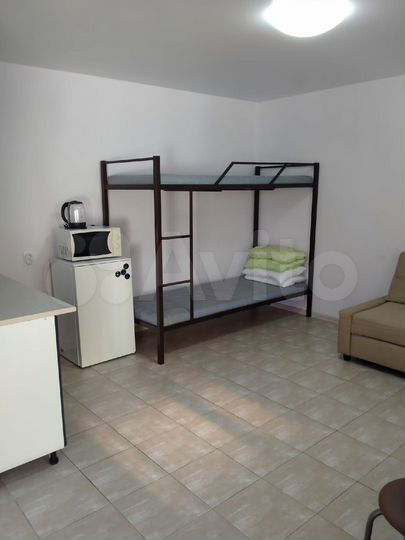 Дом 25 м² на участке 2 сот.