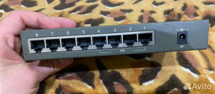 Коммутатор D-Link DES-1008P