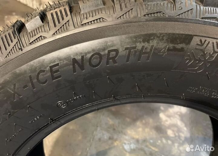 Michelin X-Ice North 4 SUV 295/40 R21 111T