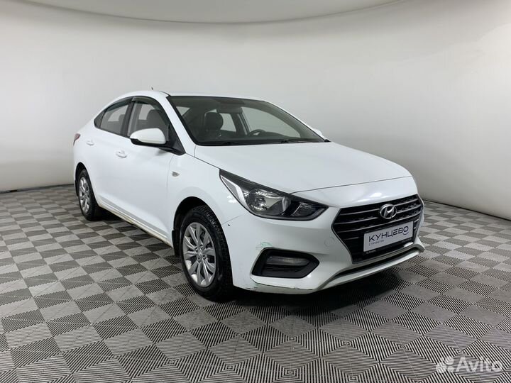 Hyundai Solaris 1.6 AT, 2018, 302 668 км