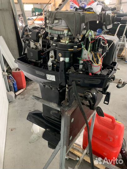 Продам лодочный мотор Tohatsu М40 С