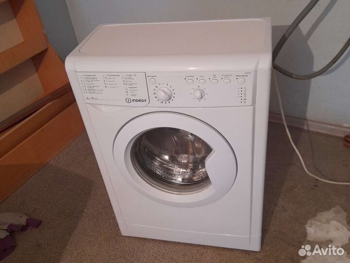 Узкий Индезит 4кг глубина 33см Рабочий Гарантия