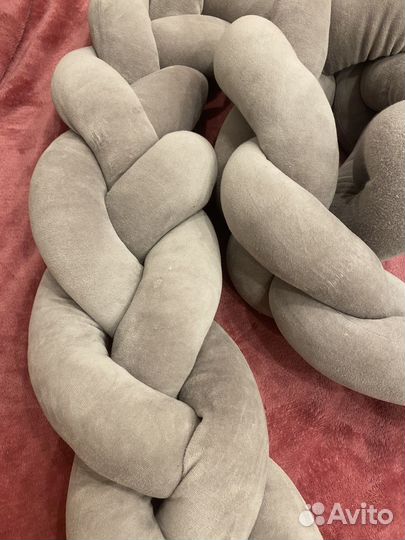 Бортик коса в детскую кровать