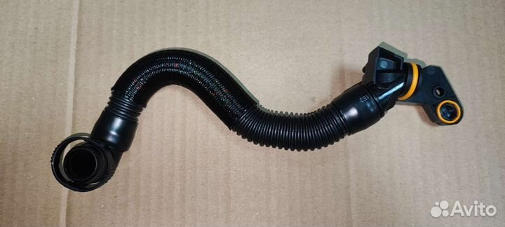 Шланг вентиляции картерных газов VAG