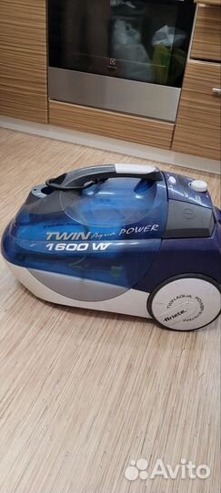 Моющий пылесос