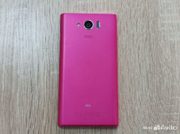 Sharp AU KDDI SHV31 Aquos Serie mini, 2/16 ГБ