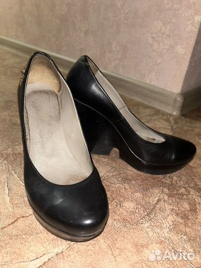Туфли женские 37 размер