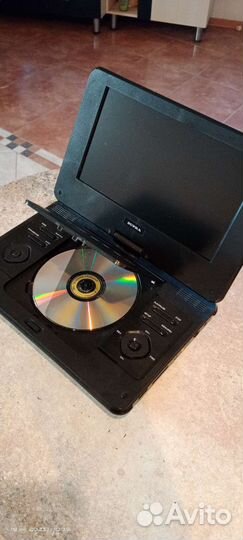 Портативный видеопроигрыватель