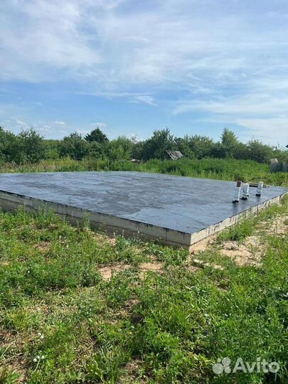 Бригада строителей