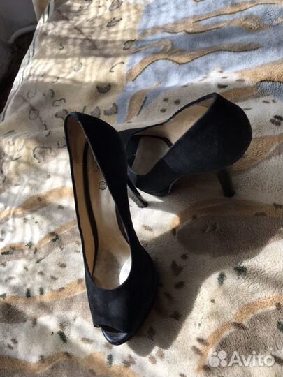 Замшевые туфли